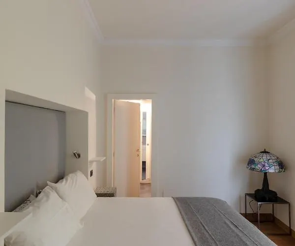 Cozy With Private Garden At Spanishsteps * Rom